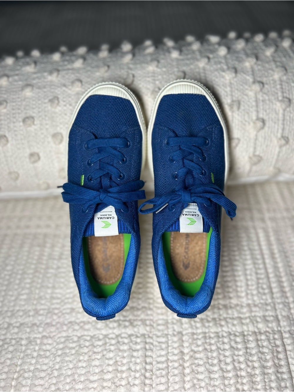 Women’s Cariuma Mesh Sneakers